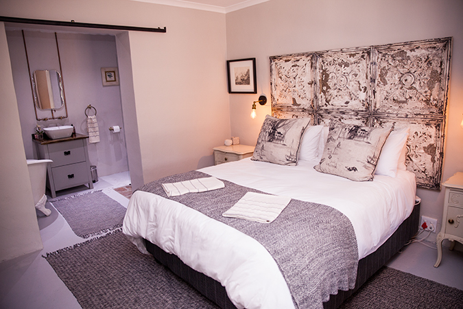 CompassView Cottage - Exterior View